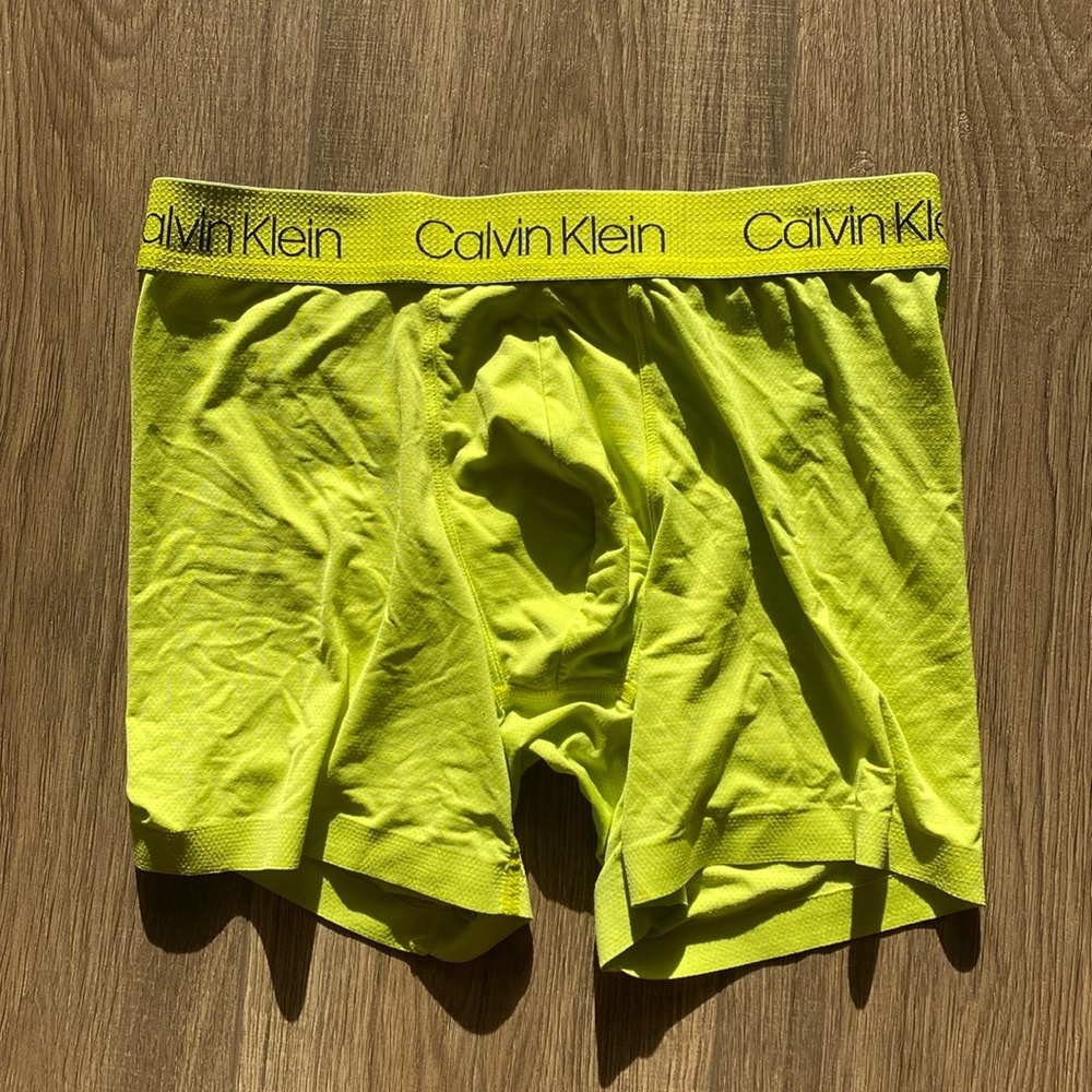 Calvin Klein neon yellow boxer briefs Small